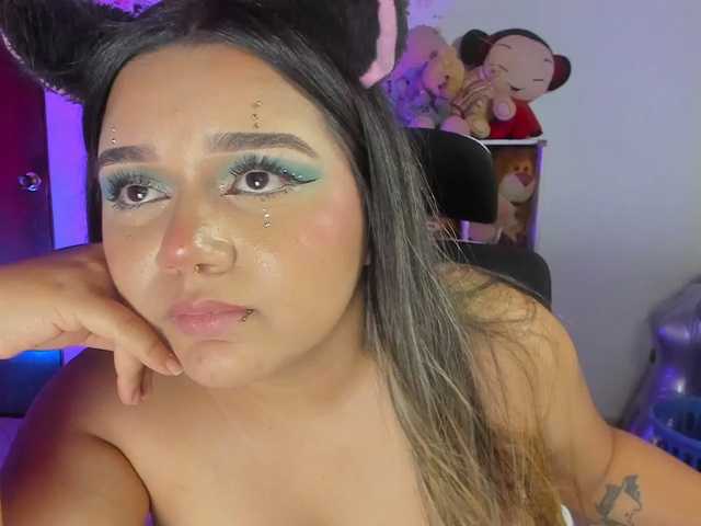 Pucca0 live cam on BongaCams