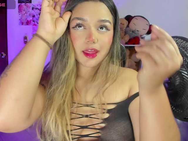 Pucca0 live cam on BongaCams