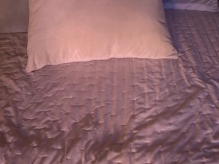 IzzyWild Porn Show