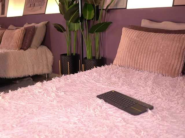 izzywild online