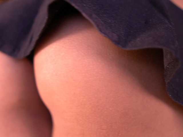 IzzyWild live cam