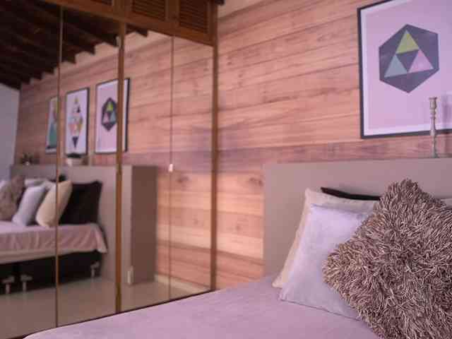 IzzyWild webcam