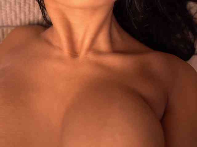 IzzyWild Sex Cam Show