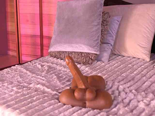 Modelo: IzzyWild