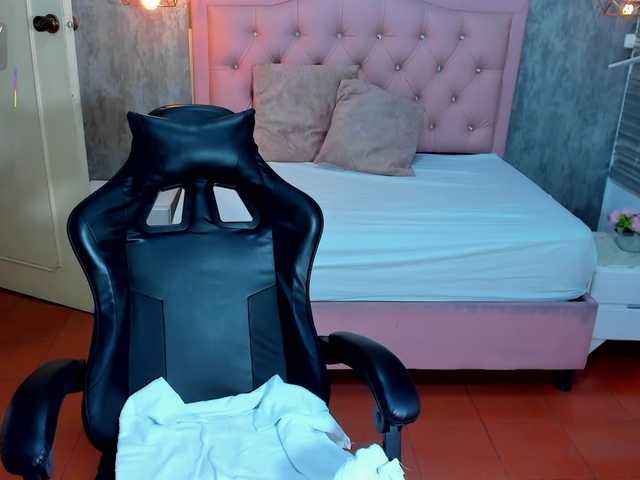 lissa-jhonson live cam on UnifiedCams