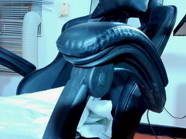 lissa-jhonson live cam on UnifiedCams