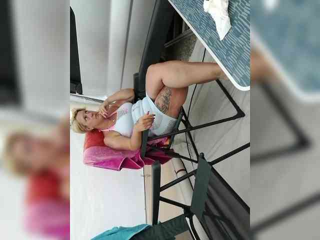 mikemia3835 webcam