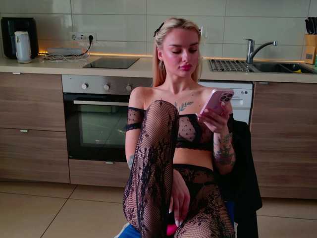 Tatachka1's BongaCams show and profile