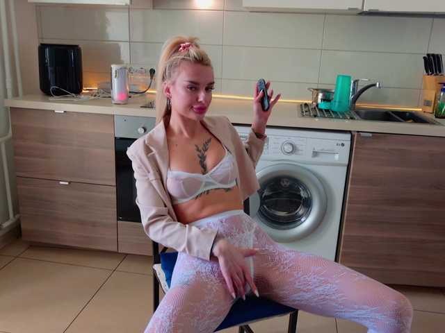 Tatachka1's BongaCams show and profile