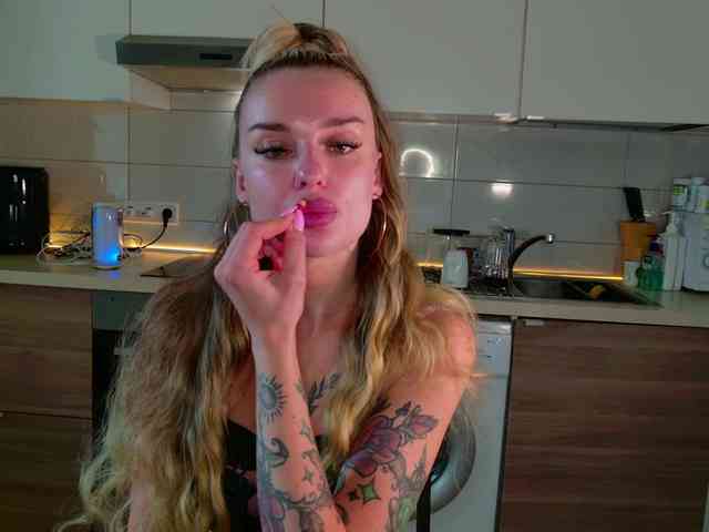 Tatachka1 webcam