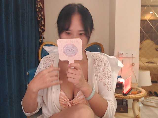luvlily666 live cam on BongaCams