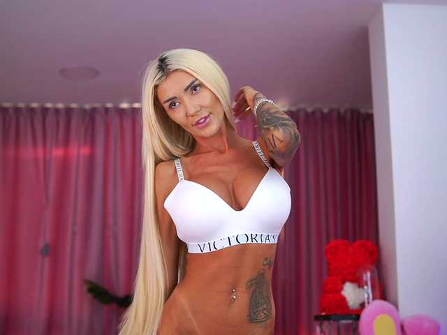 TheFallingAngel — live female cam