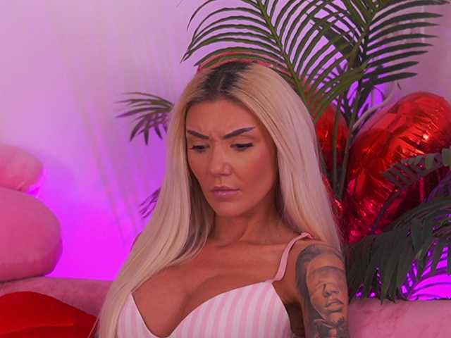 TheFallingAngel's BongaCams show and profile