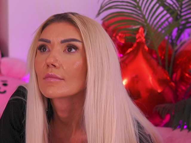 TheFallingAngel's BongaCams show and profile