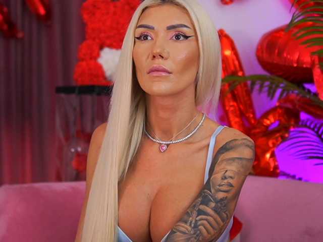 Webcam-Model TheFallingAngel