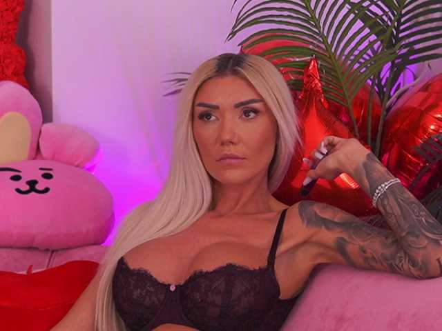 TheFallingAngel's BongaCams show and profile