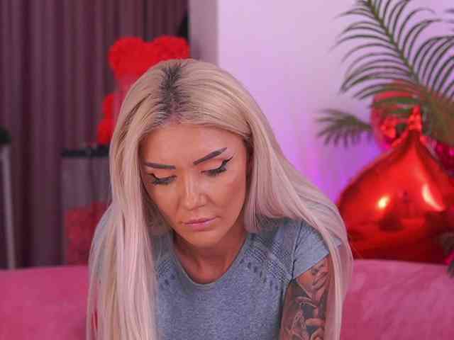 TheFallingAngel webcam