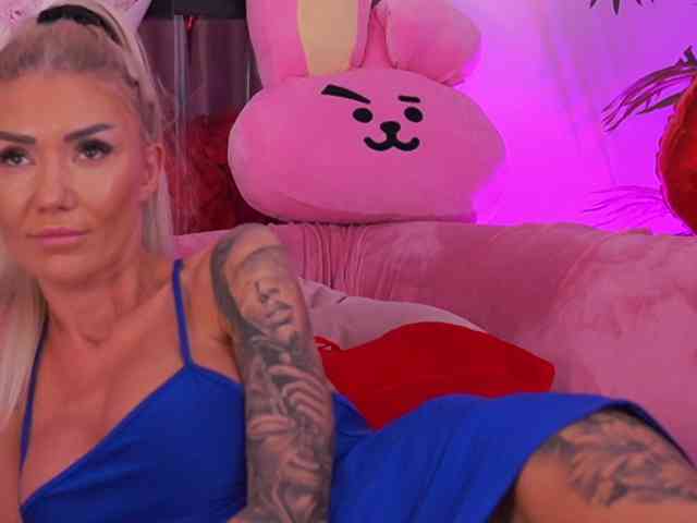 TheFallingAngel webcam