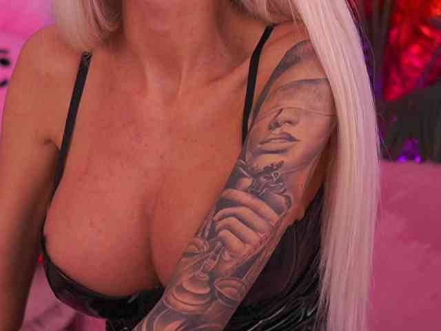 TheFallingAngel webcam