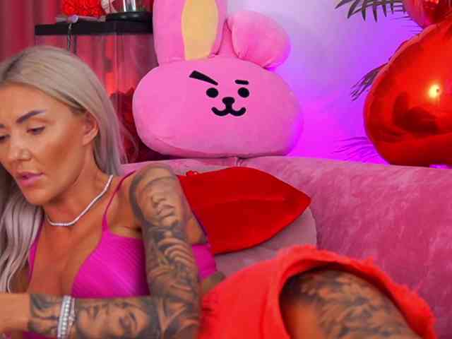 TheFallingAngel webcam