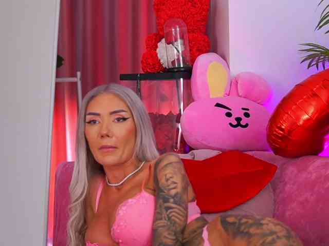 TheFallingAngel webcam