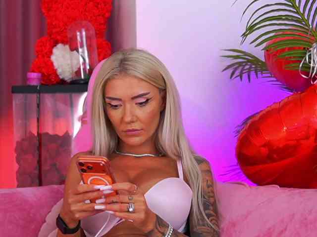 TheFallingAngel webcam