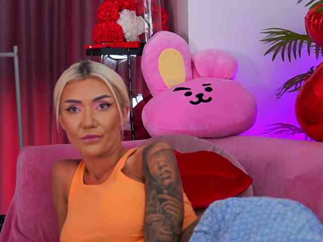 TheFallingAngel webcam