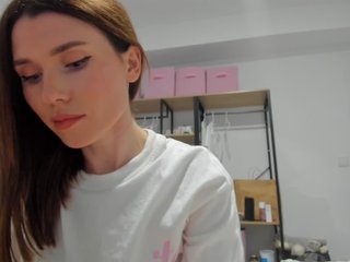 ZoiKissy Porn Show