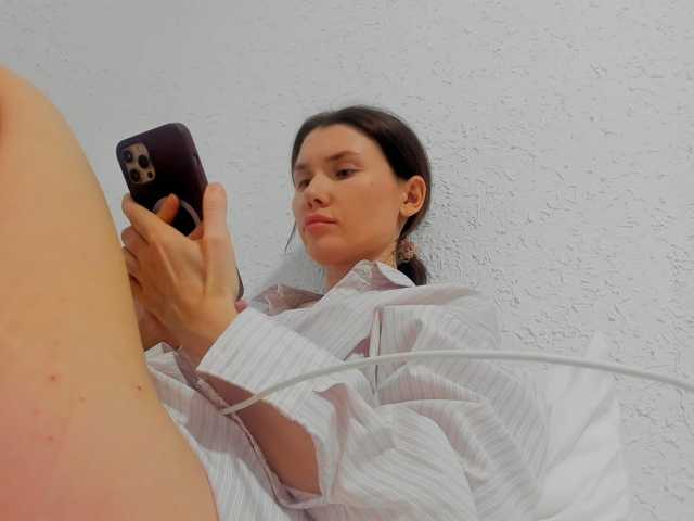 Zoikissy live cam