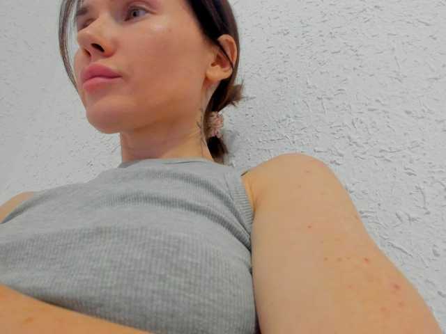ZoiKissy live cam on BongaCams