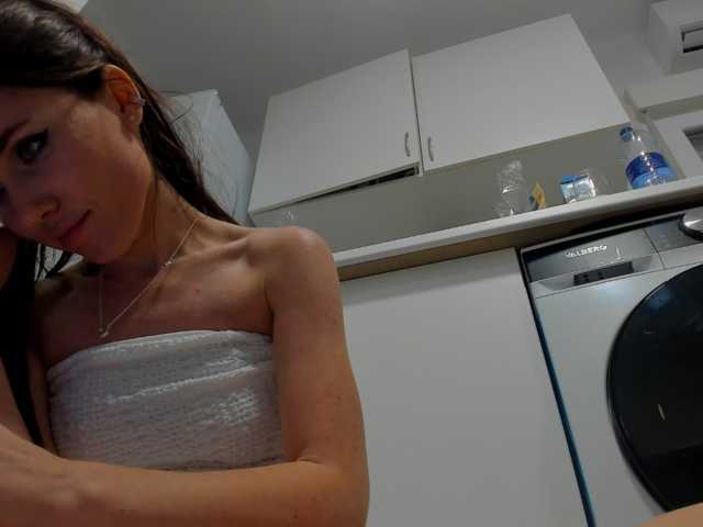 ZoiKissy live cam on BongaCams