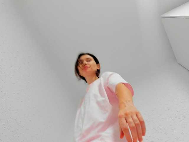 ZoiKissy live cam on BongaCams