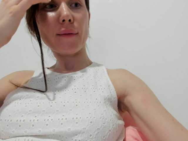 ZoiKissy live cam on BongaCams