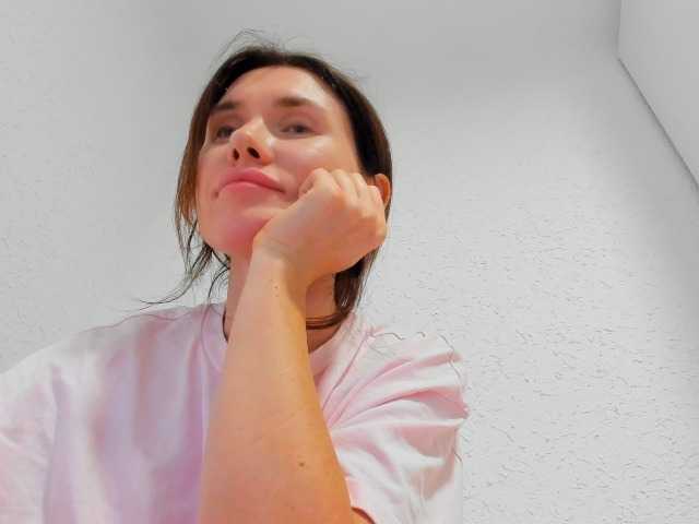 ZoiKissy live cam