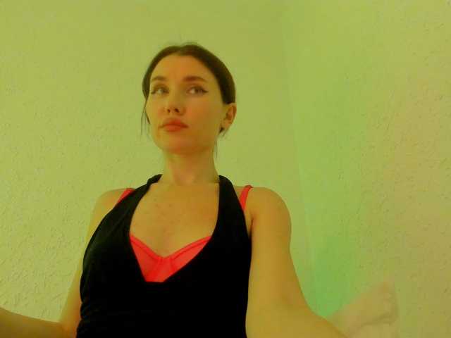 ZoiKissy live cam on BongaCams