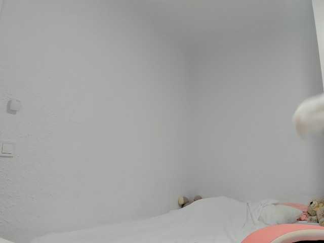 ZoiKissy live cam on BongaCams