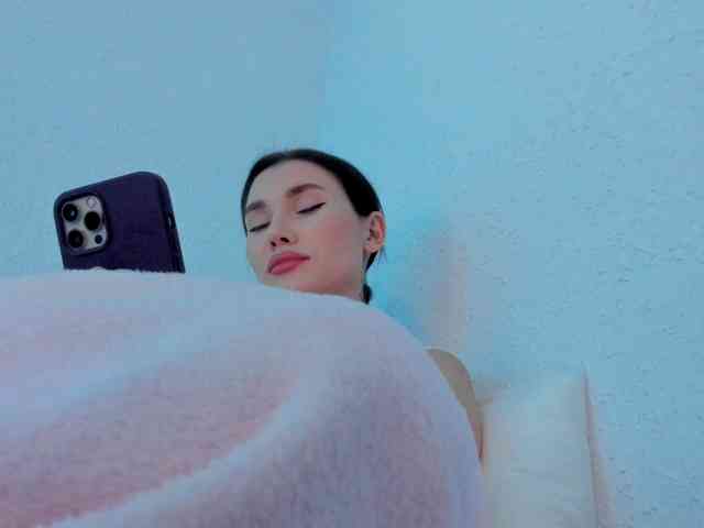 Modella: ZoiKissy