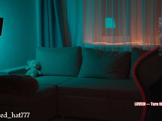 Supergirl7771 live cam on BongaCams