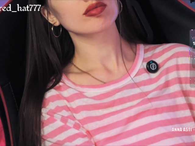 Supergirl7771 live cam on BongaCams