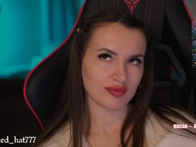 Supergirl7771 live cam on BongaCams