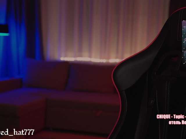 Supergirl7771 live cam on BongaCams