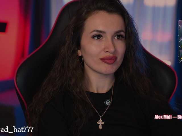 Supergirl7771 live cam on BongaCams