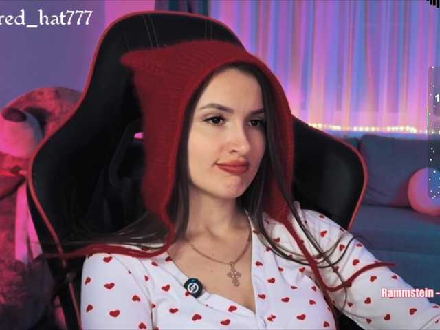 Supergirl7771 live webcam show