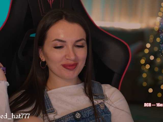 Supergirl7771 live cam on BongaCams