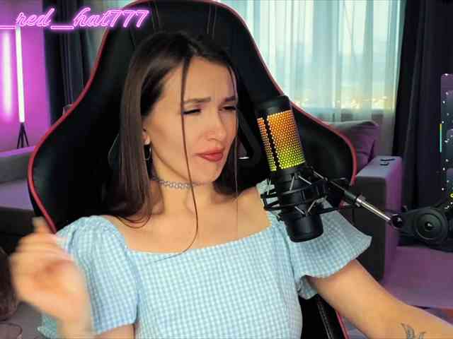 Supergirl7771 Live Webcam on BongaCams