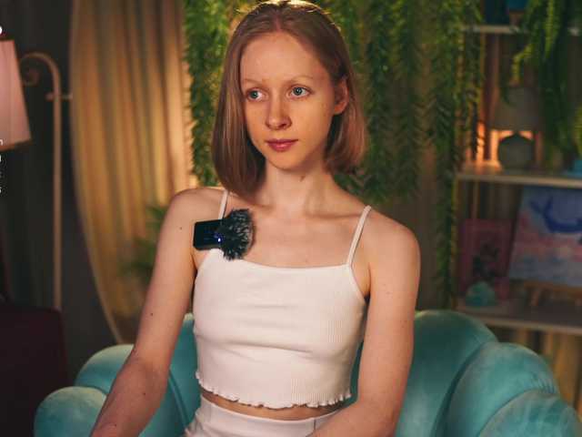 MiaVebes live cam on BongaCams