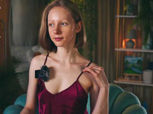 MiaVebes live cam on BongaCams