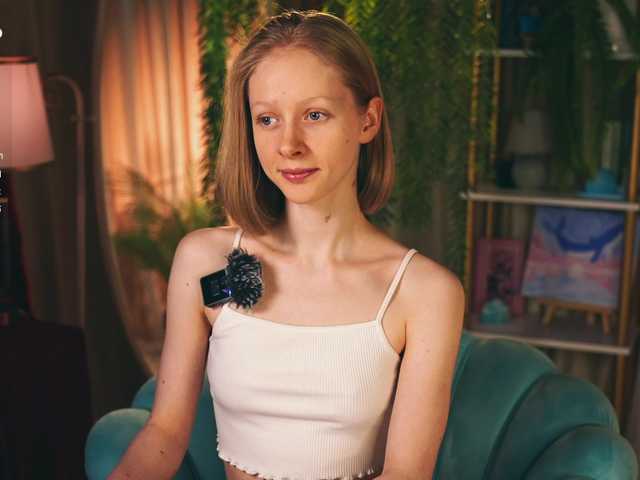 MiaVebes live cam on BongaCams