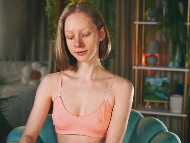 MiaVebes live cam on BongaCams