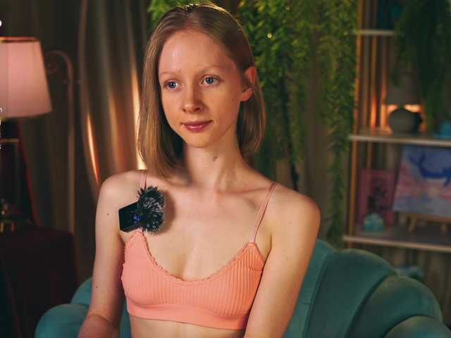 MiaVebes live cam on BongaCams